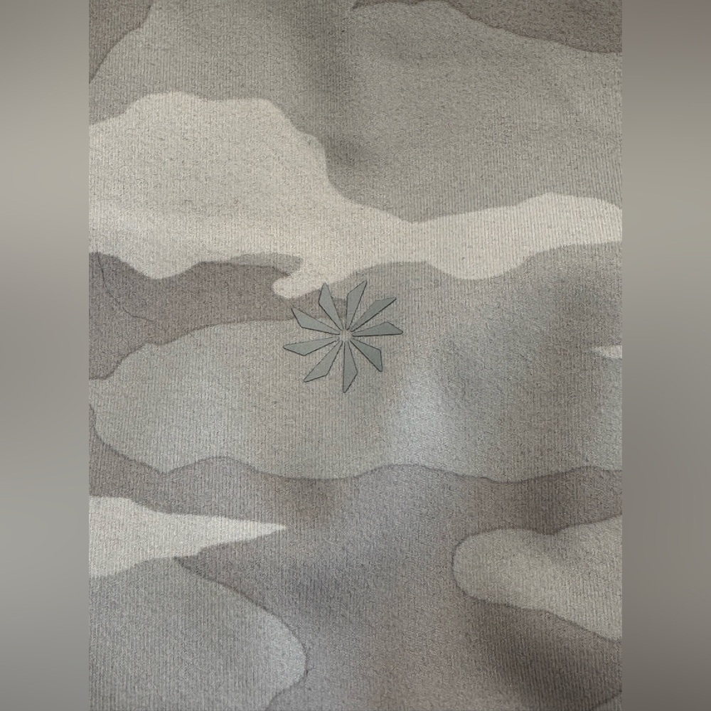 Athleta Elation 7/8 Tight Gray Camo Women's Size Large - Picture 7 of 12